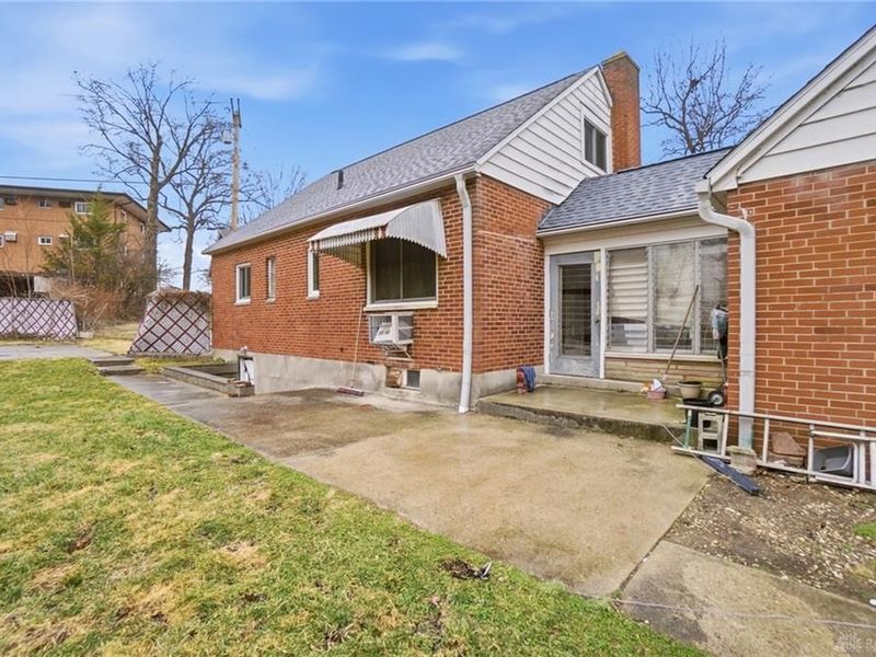 130 W Melford Avenue, Harrison Township, OH 45405 Photo 11