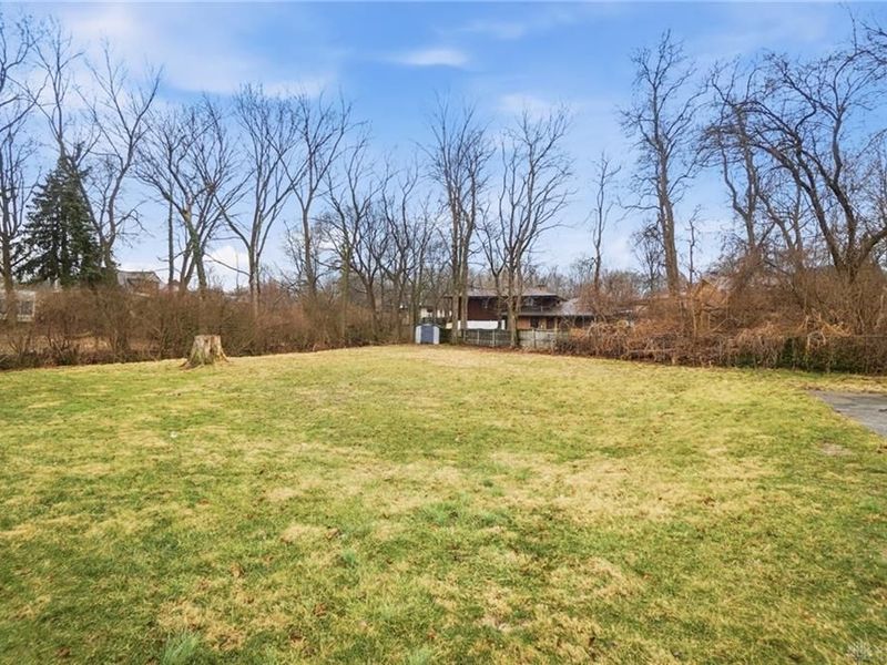 130 W Melford Avenue, Harrison Township, OH 45405 Photo 13