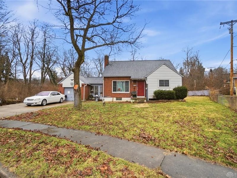 130 W Melford Avenue, Harrison Township, OH 45405 Photo 5