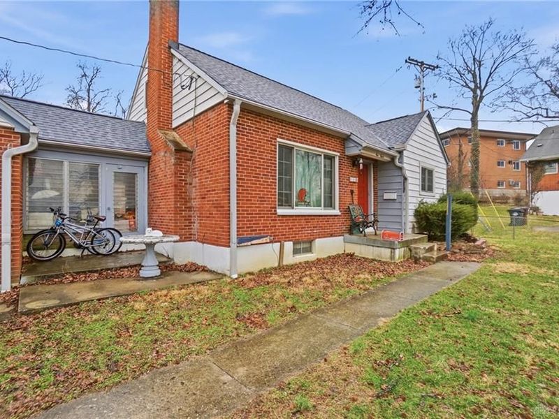 130 W Melford Avenue, Harrison Township, OH 45405 Photo 6