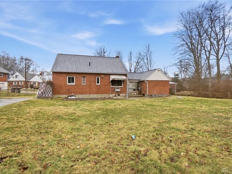 130 W Melford Avenue, Harrison Township, OH 45405 Photo 9