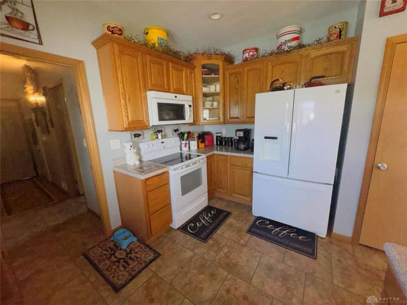 1000 Stone Road, Xenia Township, OH 45385 Photo 7