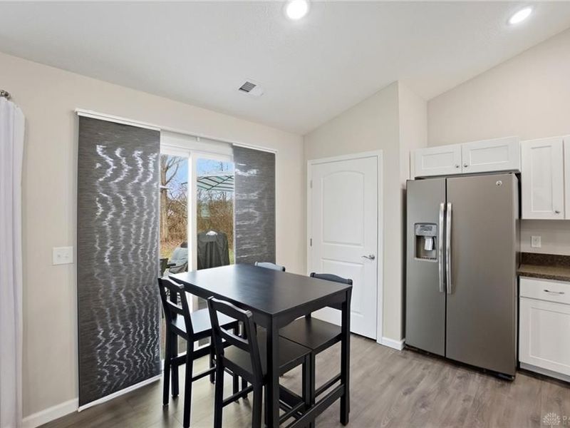 215 Riesling Drive, Englewood, OH 45322 Photo 11