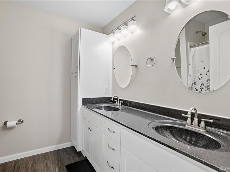 215 Riesling Drive, Englewood, OH 45322 Photo 14