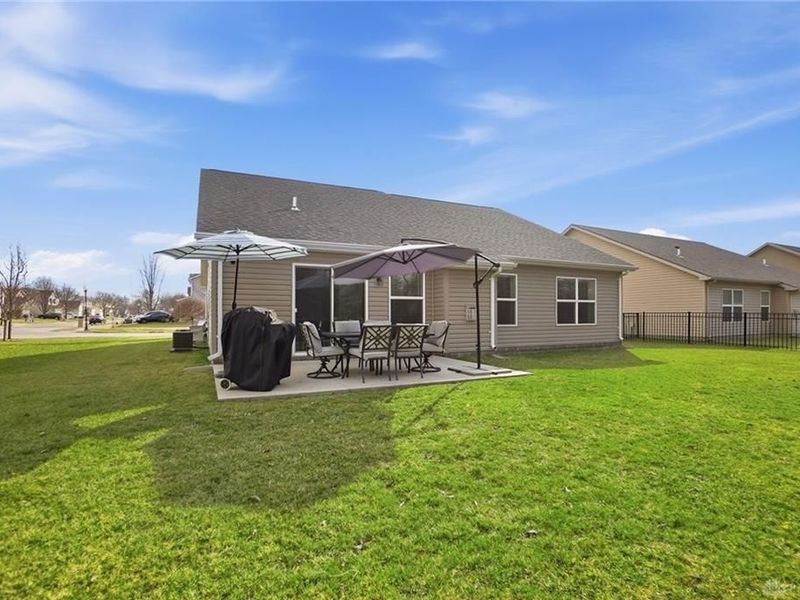 215 Riesling Drive, Englewood, OH 45322 Photo 21