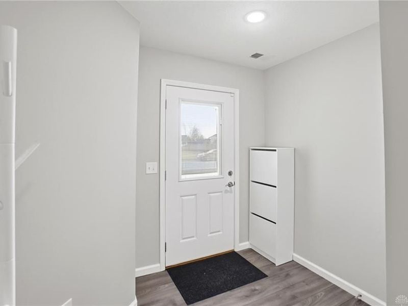 215 Riesling Drive, Englewood, OH 45322 Photo 4