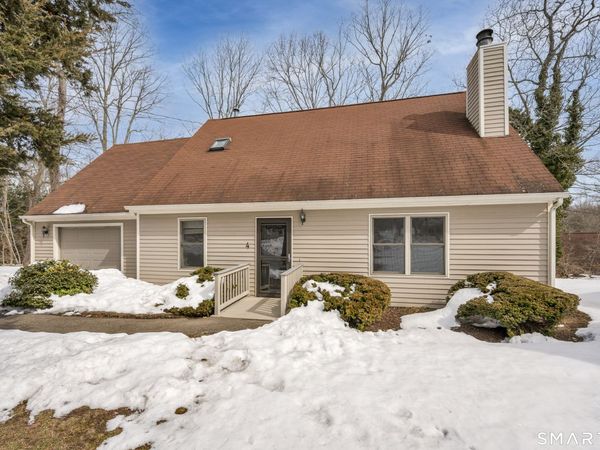 4 Copper Ridge, Unit 4, Guilford, CT 06437