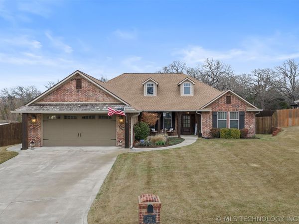 3212 Stone Creek Drive , Ardmore, OK 73401