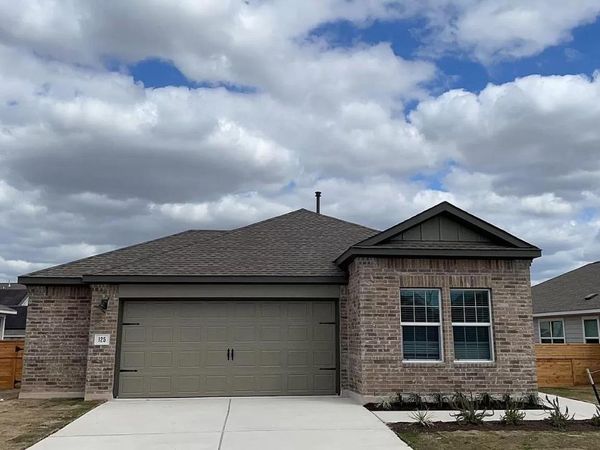 125 Madrid, Kyle, TX 78640
