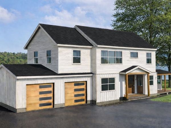 70 Laurel Lane, Unit 1, Lunenburg, MA 01462