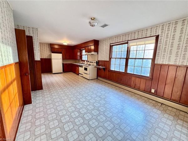 229 Woodland Drive , Elkin, NC 28621