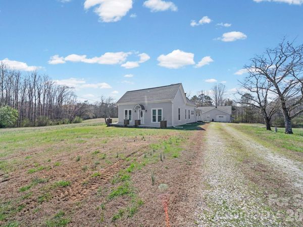 1833 Mountain Creek Road, Albemarle, NC 28001