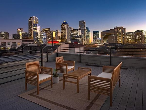 2224 Worthington Street, Dallas, TX 75204