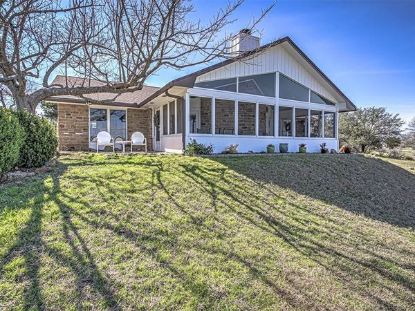 507 Mountain Drive , Horseshoe Bay, TX 78657