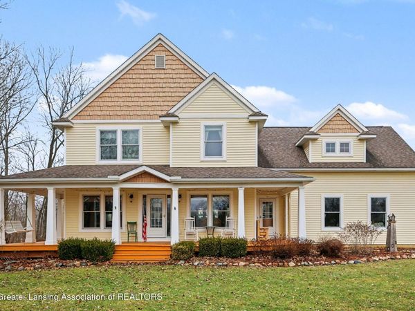 4425 Red Maple Drive, Williamston, MI 48895