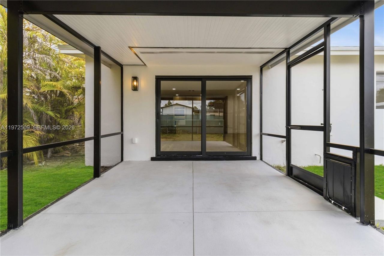 16910 SW 121st Ave, Miami, FL 33177 Photo