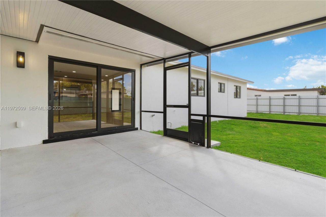 16910 SW 121st Ave, Miami, FL 33177 Photo