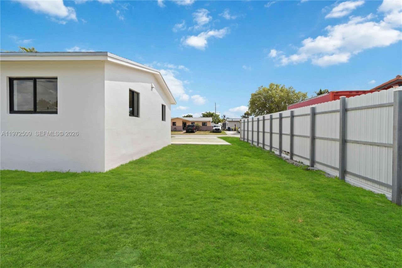 16910 SW 121st Ave, Miami, FL 33177 Photo