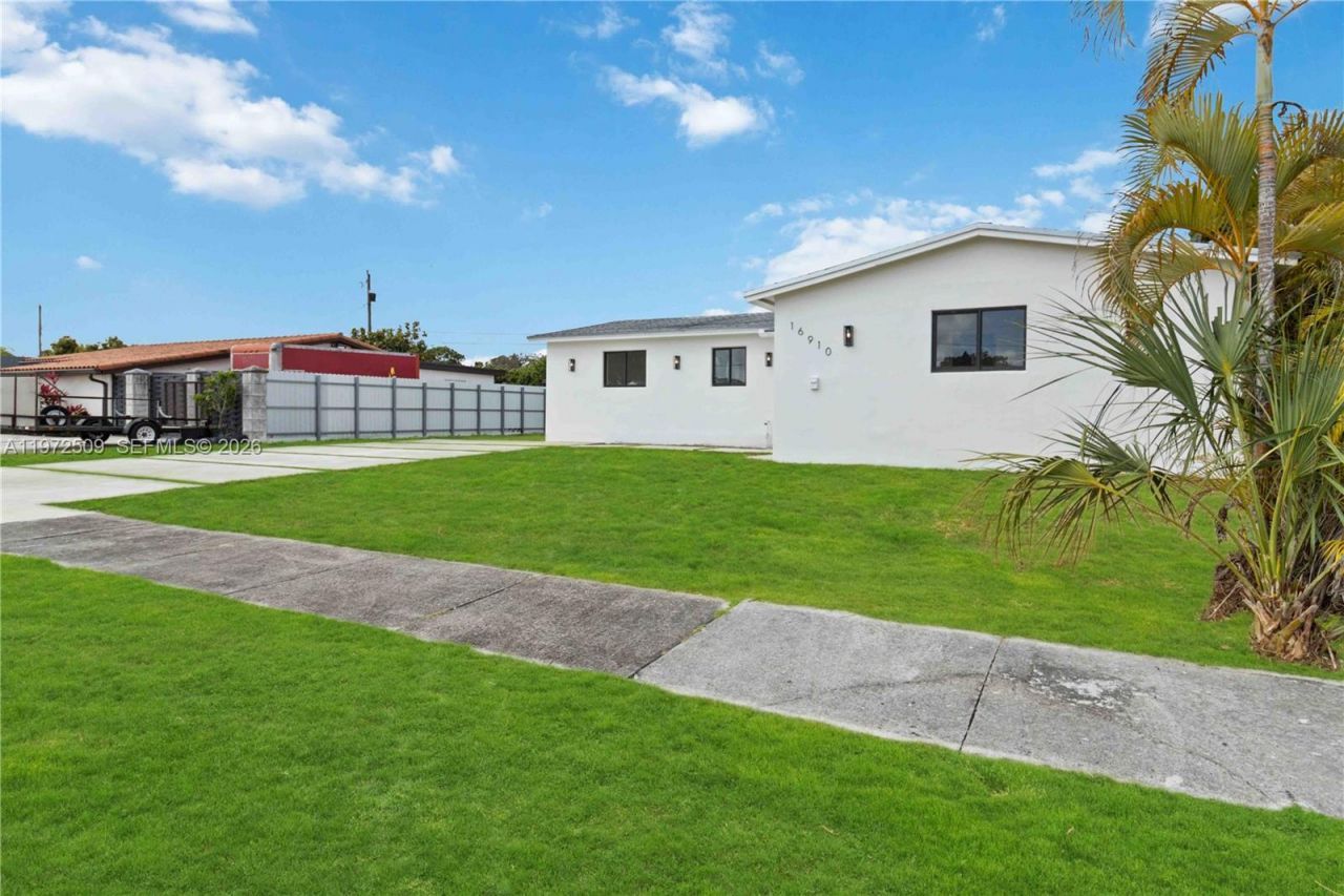 16910 SW 121st Ave, Miami, FL 33177 Photo