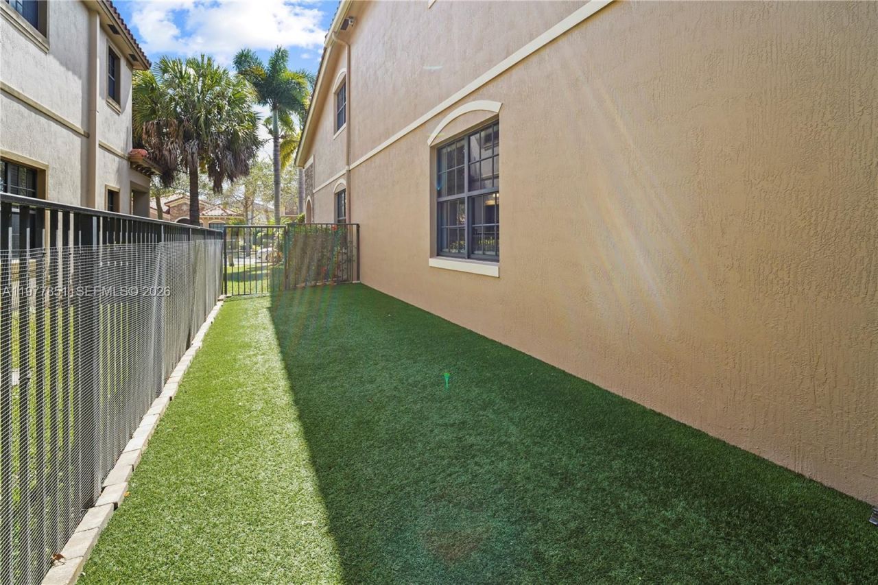 7573 NW 113th Ave , Parkland, FL 33076 Photo