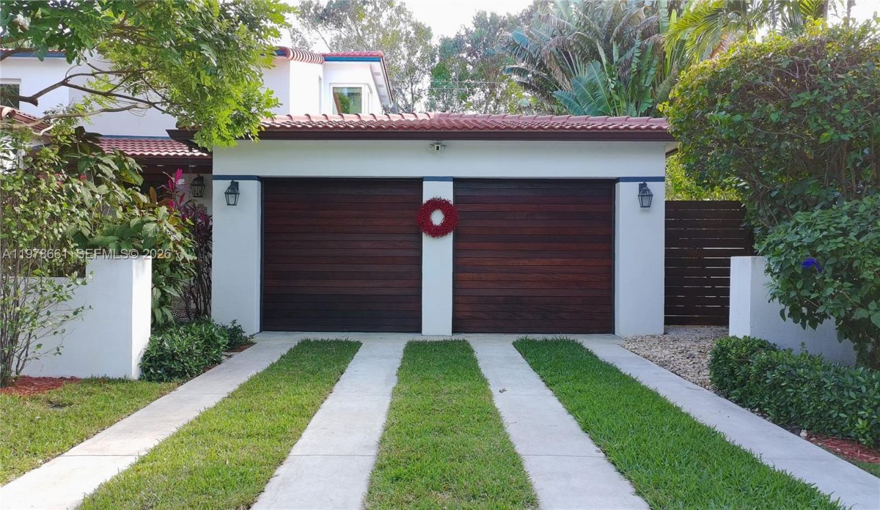 710 NE 72nd Ter, Miami, FL 33138 Photo