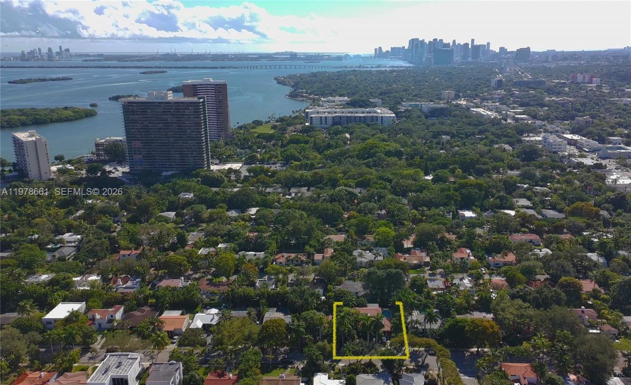 710 NE 72nd Ter, Miami, FL 33138 Photo