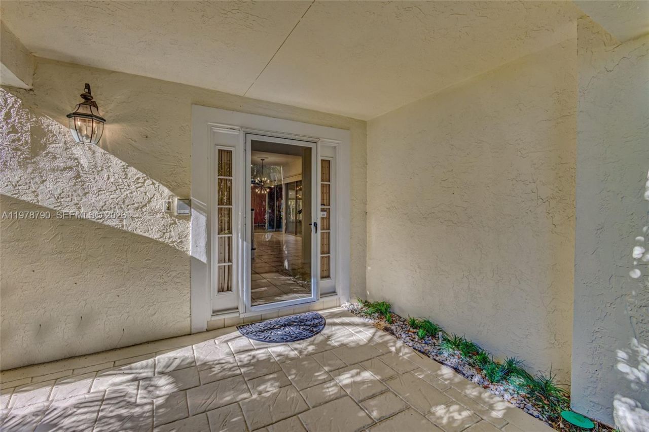 30 Windsor Lane , Palm Beach Gardens, FL 33418 Photo