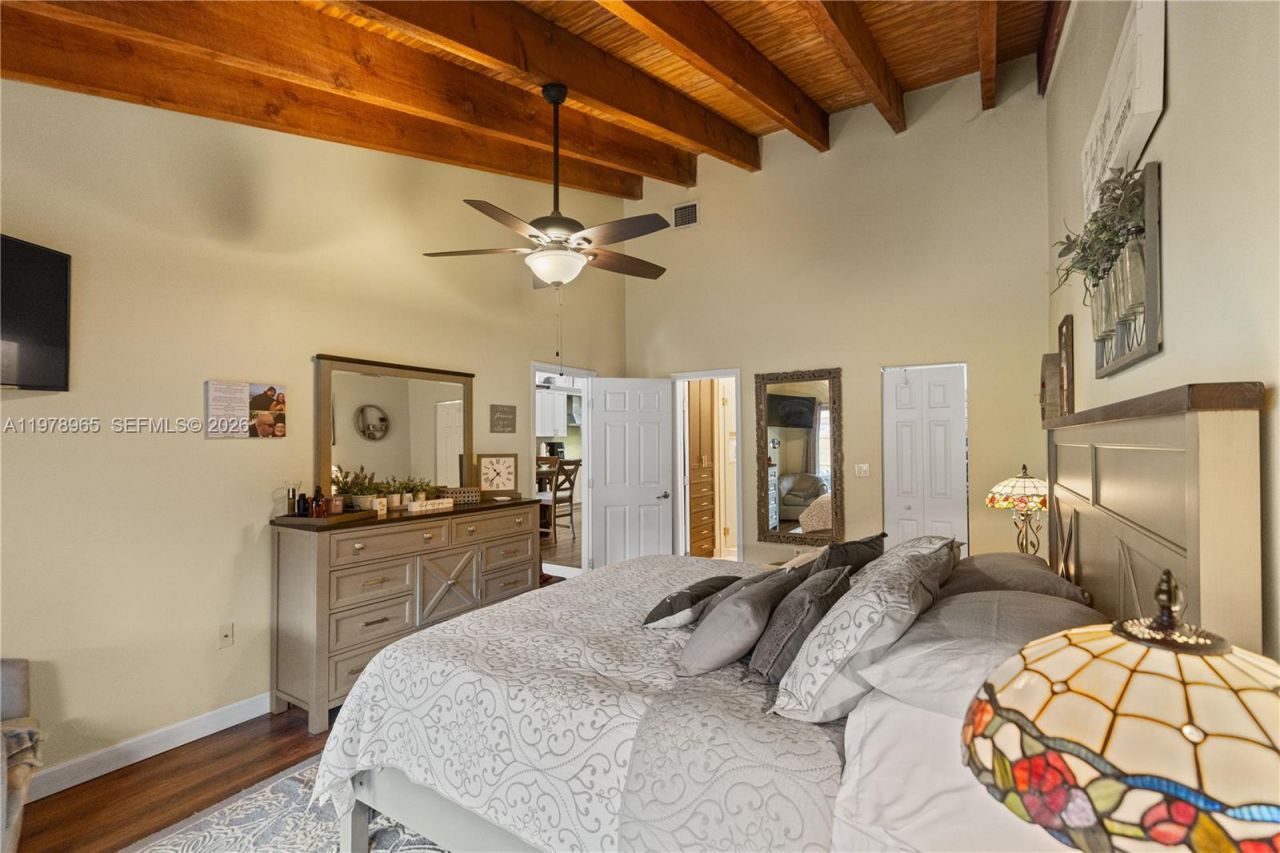 10301 Laurel Ct , Pembroke Pines, FL 33026 Photo