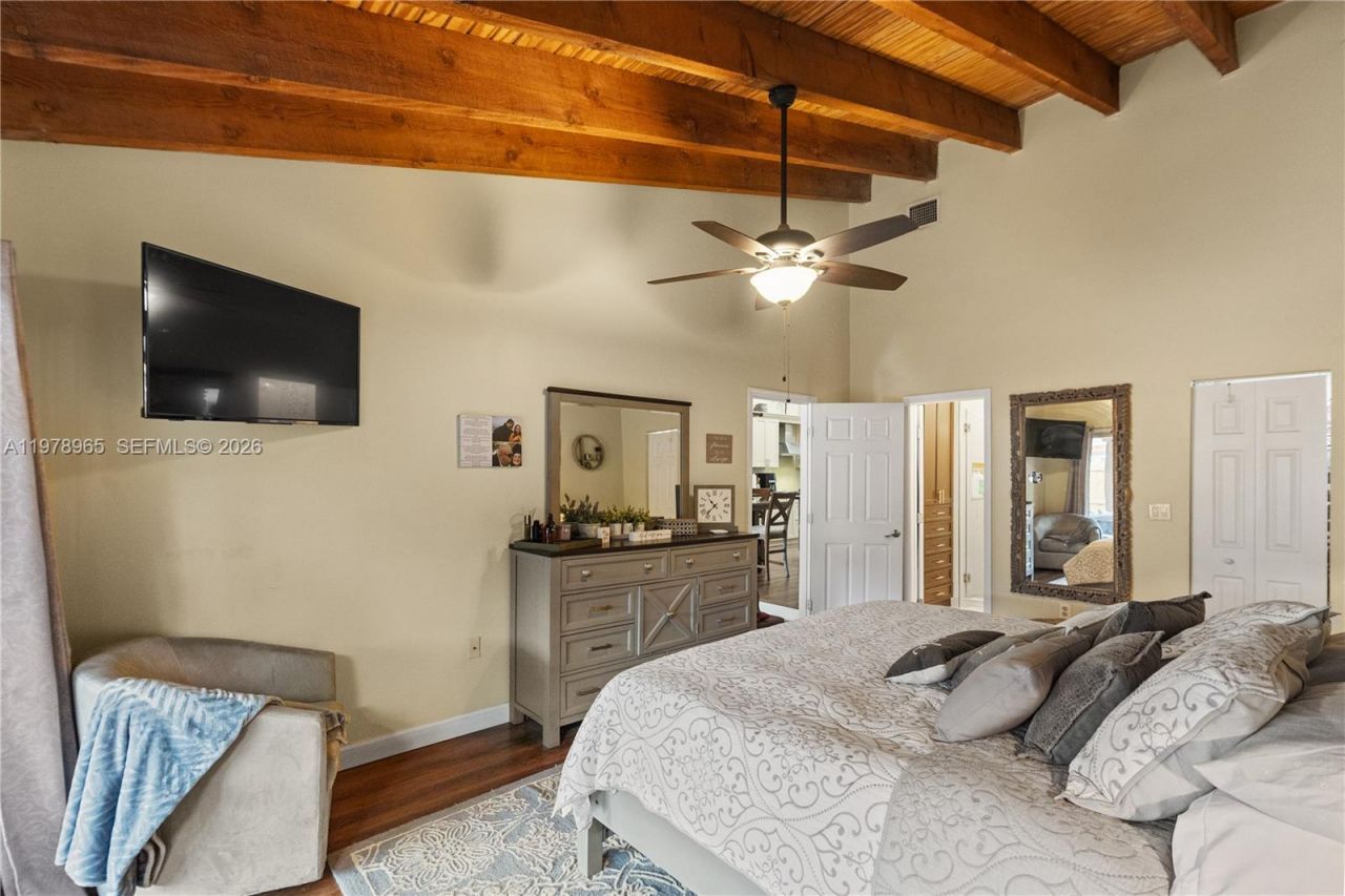 10301 Laurel Ct , Pembroke Pines, FL 33026 Photo