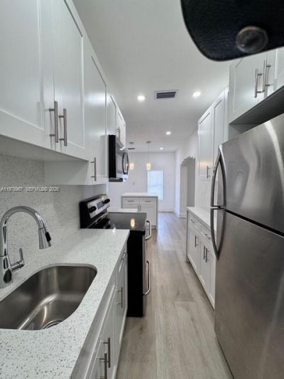 4783 NW Flagler Ter , Miami, FL 33126 Photo