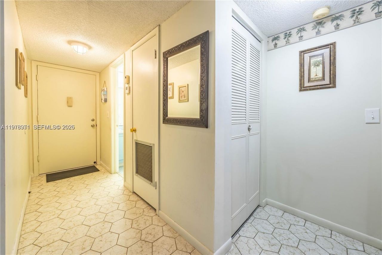 4751 NW 21st St, Unit 210, Lauderhill, FL 33313 Photo