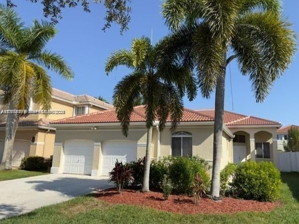 1290 Camellia Ln , Weston, FL 33326