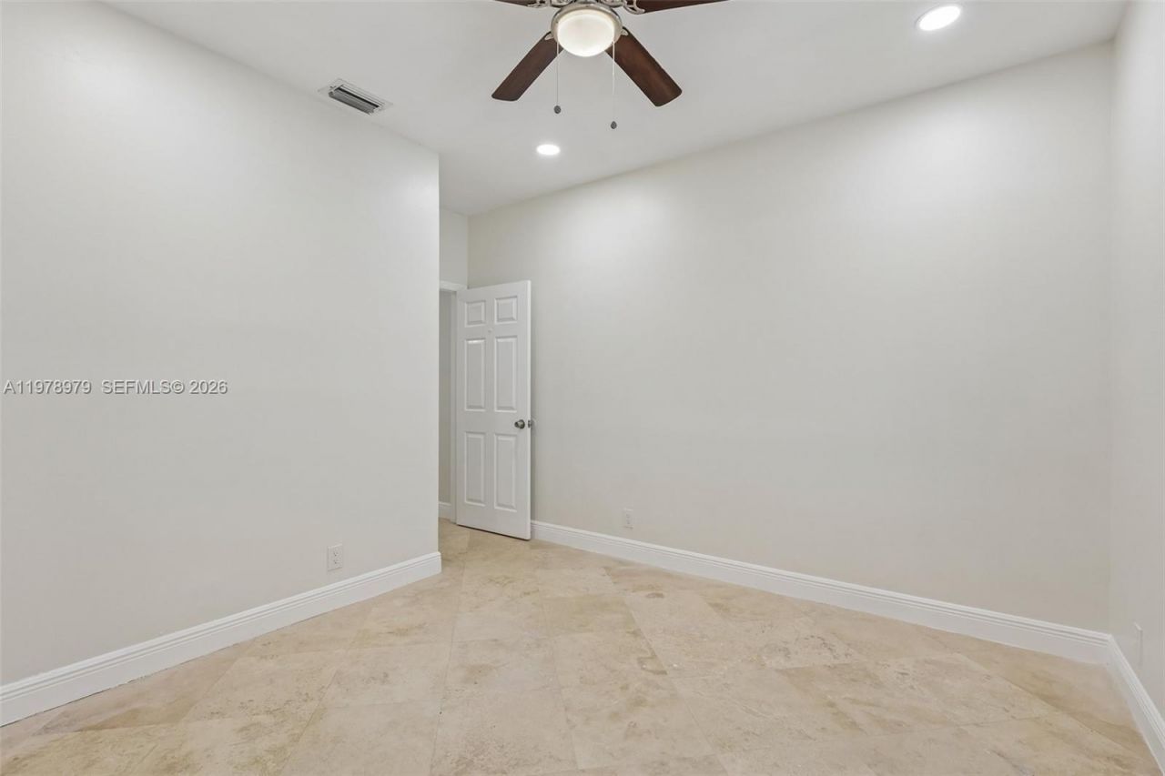 1290 Camellia Ln, Weston, FL 33326 Photo