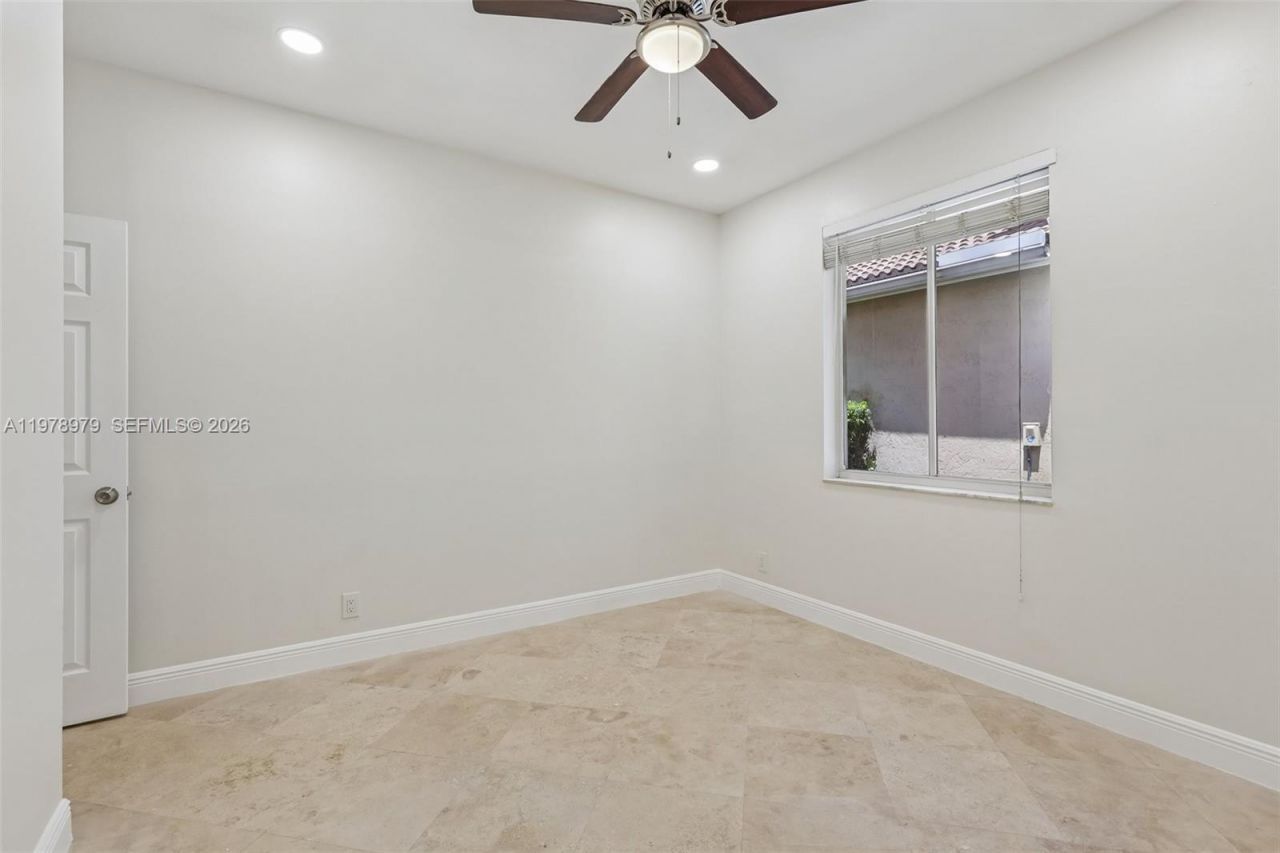 1290 Camellia Ln, Weston, FL 33326 Photo