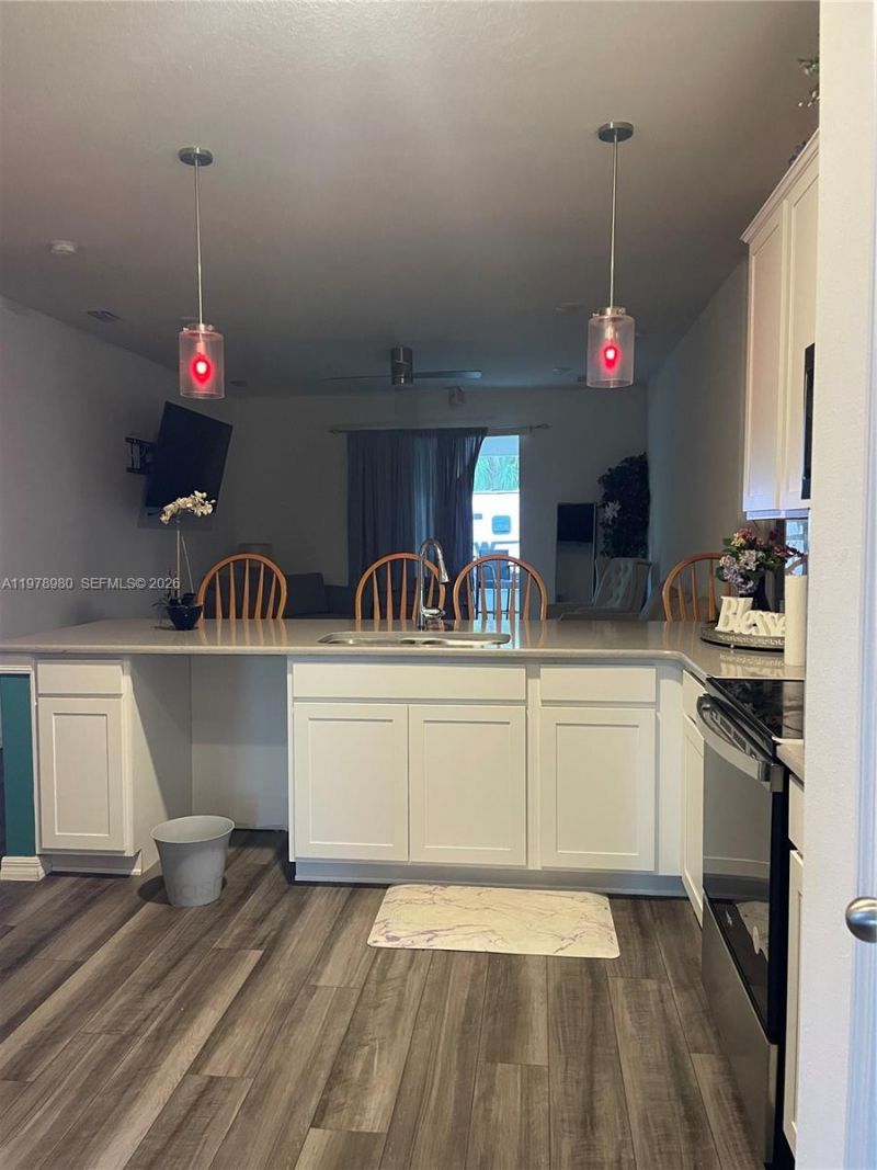 6157 NW Gatun Dr, Unit N/A, Port Saint Lucie, FL 34986 Photo