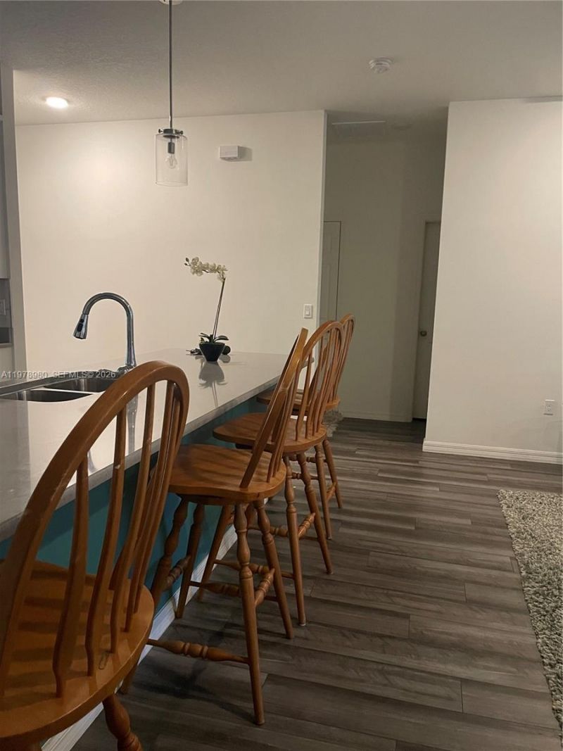 6157 NW Gatun Dr, Unit N/A, Port Saint Lucie, FL 34986 Photo