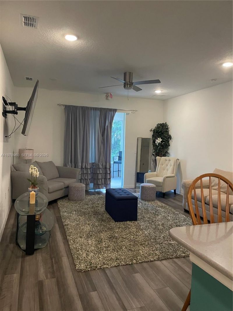 6157 NW Gatun Dr, Unit N/A, Port Saint Lucie, FL 34986 Photo