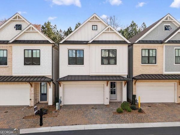 687 Stickley Oak Way, Woodstock, GA 30189