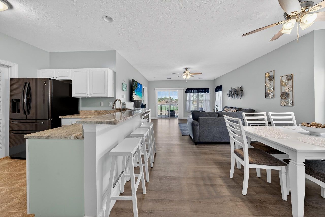 6010 Windsor Green Way Photo 10