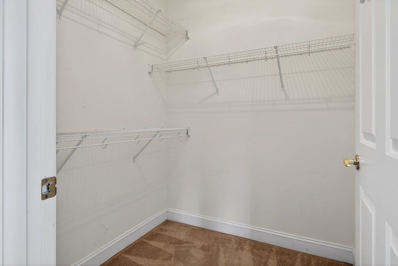 6010 Windsor Green Way Photo 28