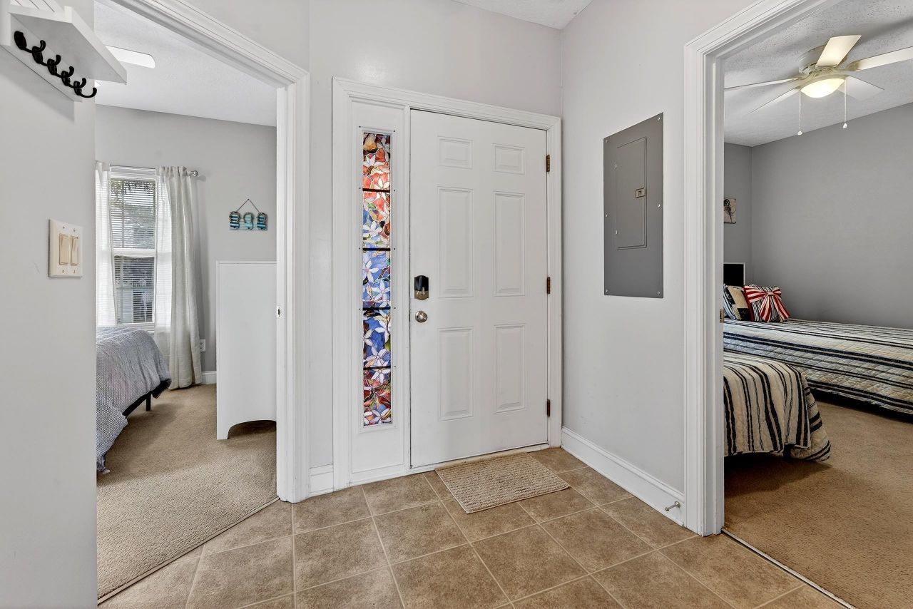 6010 Windsor Green Way Photo 30