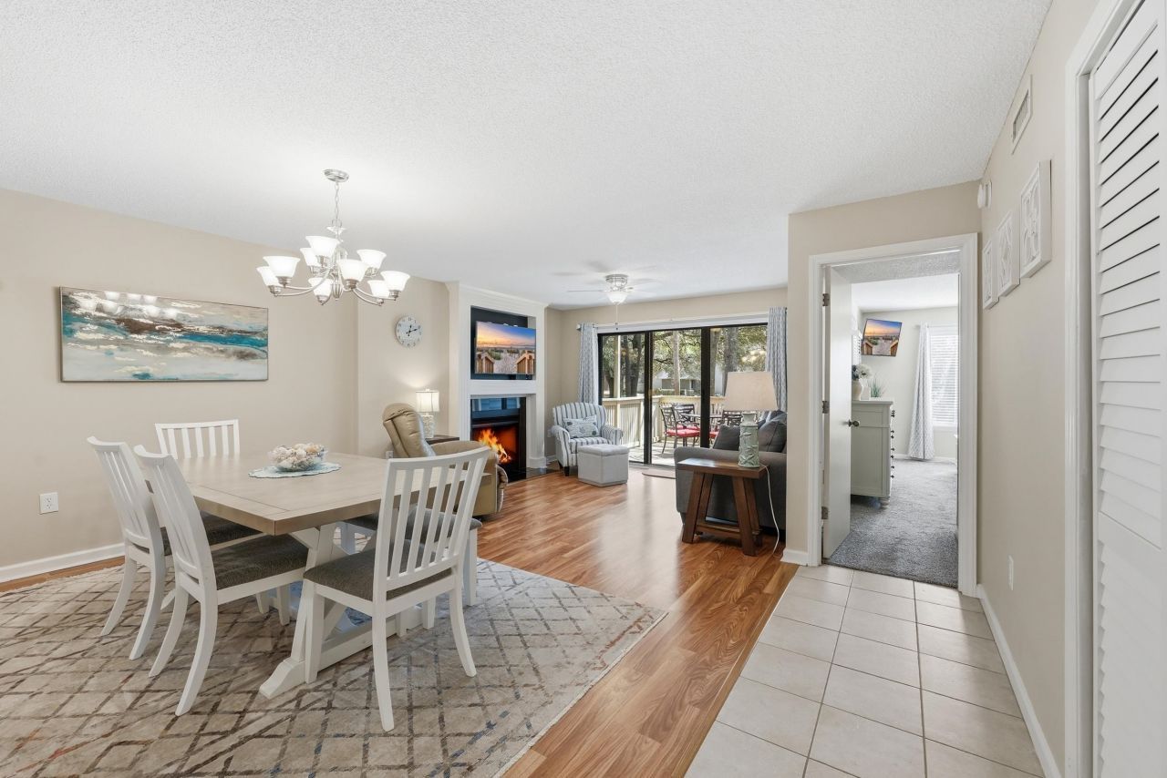 151 Wetherby Way Photo 10