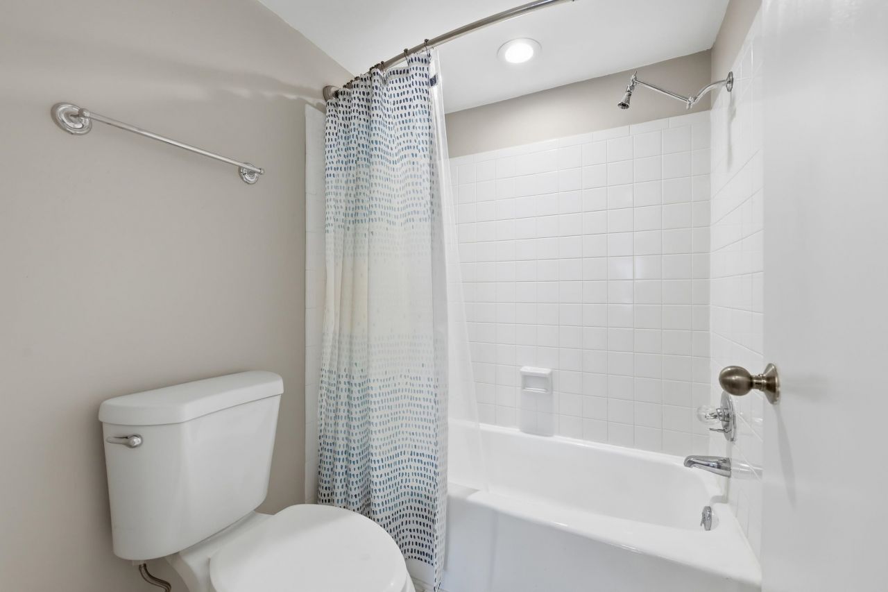 151 Wetherby Way Photo 15