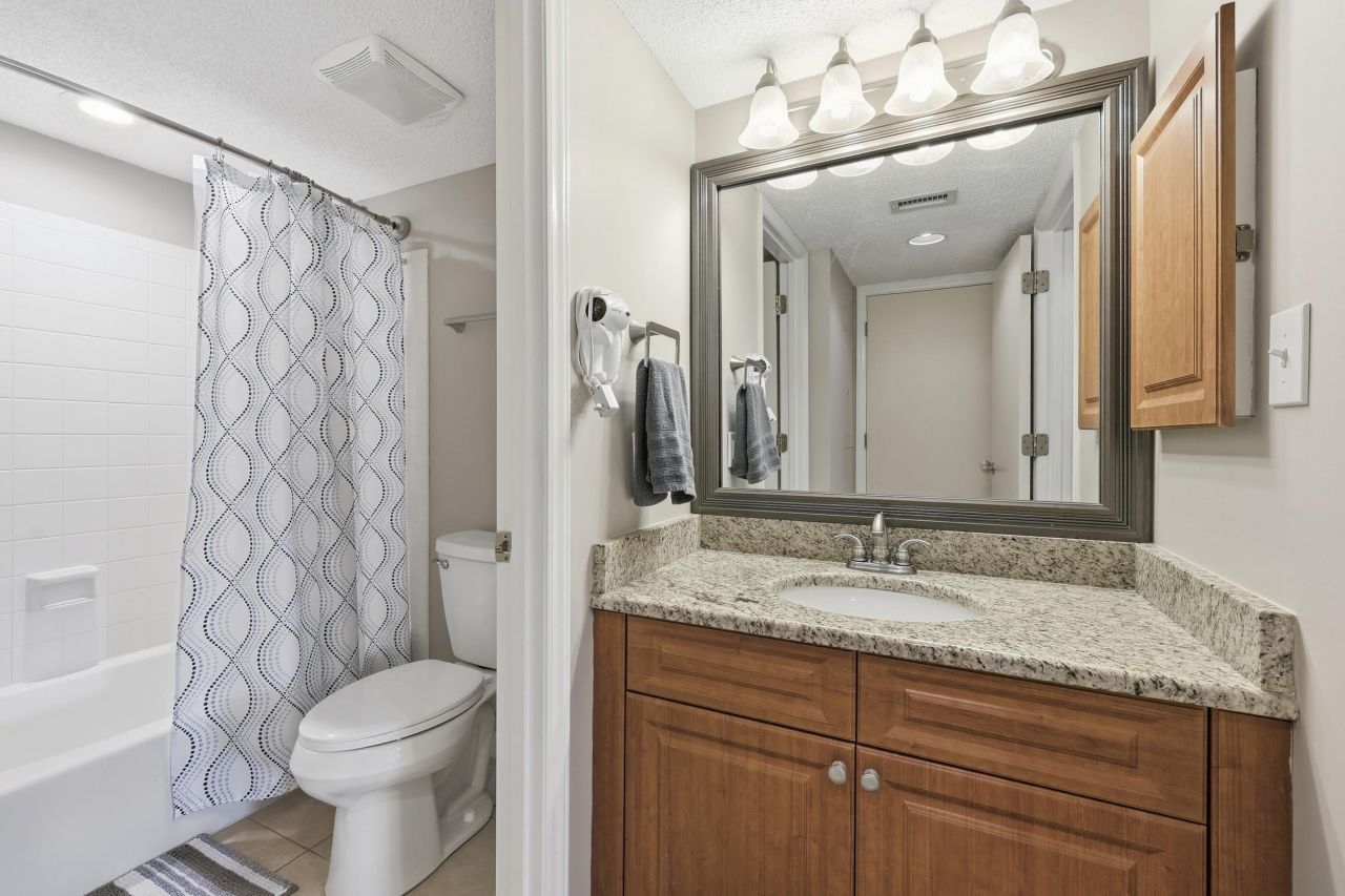 151 Wetherby Way Photo 18