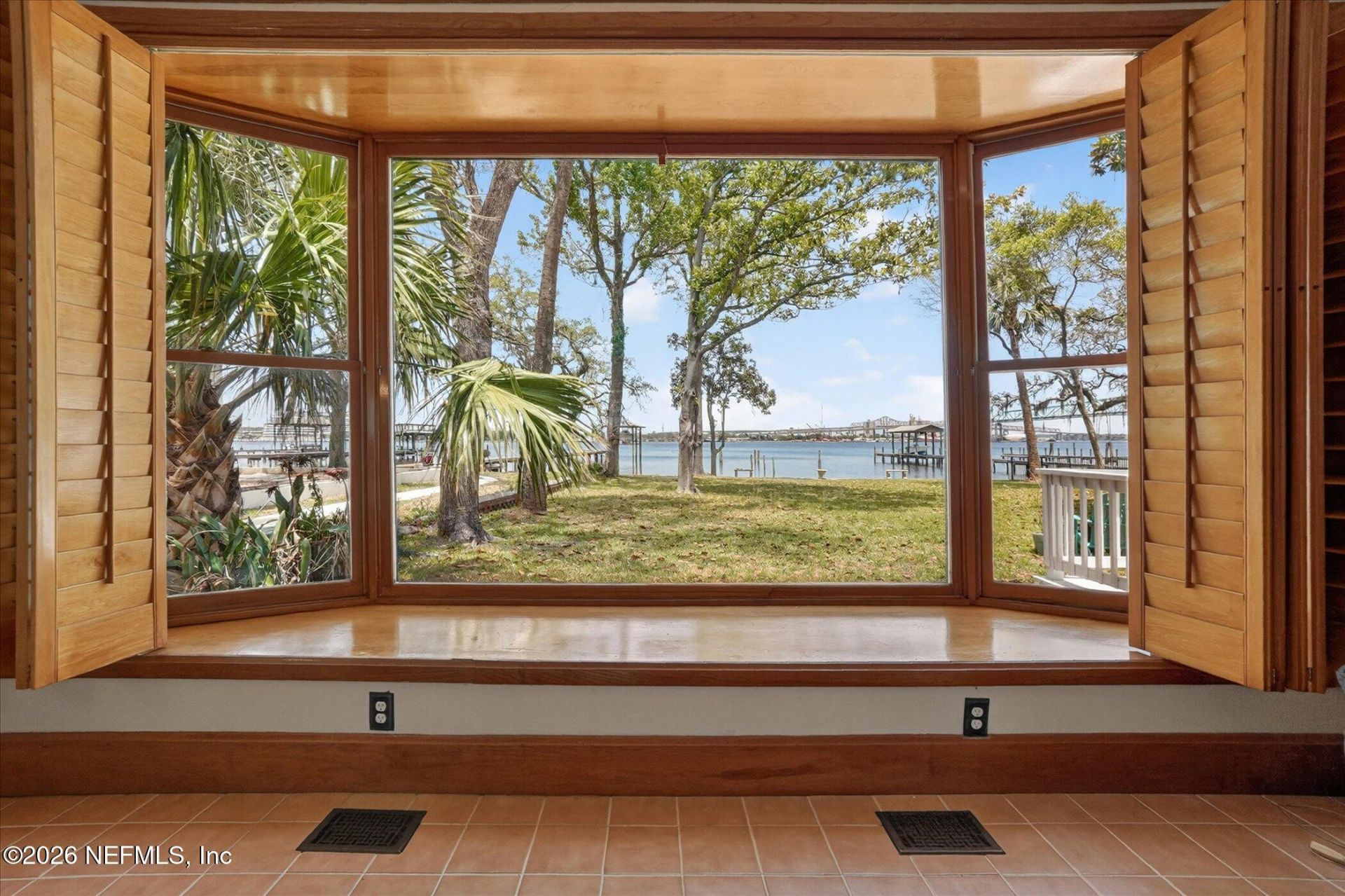 1111 Nicholson Road, Jacksonville, FL 32207 Photo