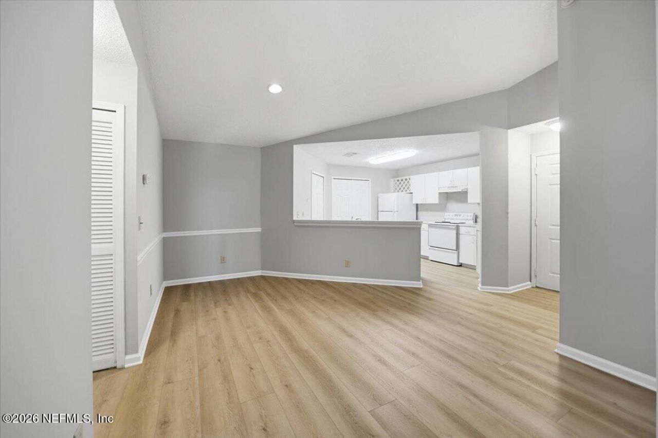 100 Ironwood Drive, Unit 121, Ponte Vedra Beach, FL 32082 Photo