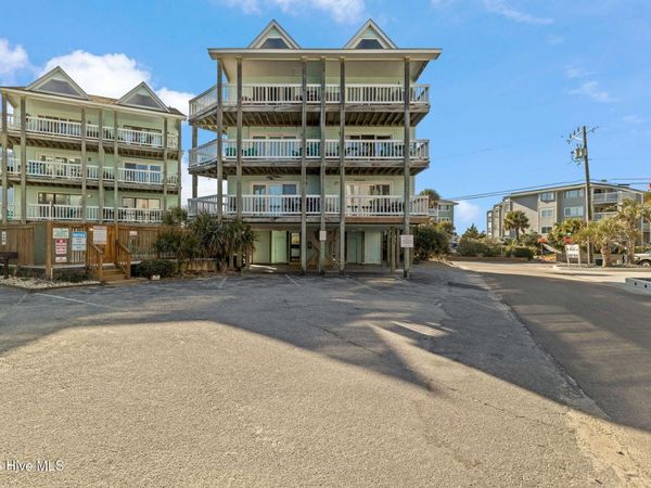 1717 Carolina Beach Avenue N, Unit C16, Carolina Beach, NC 28428