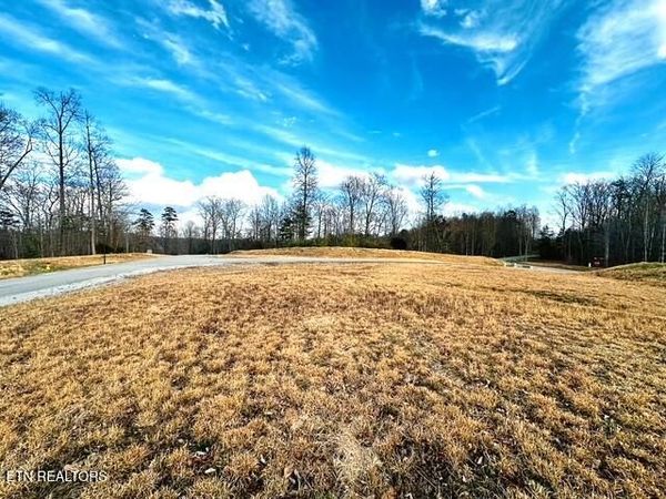 Poplar Drive, LaFollette, TN 37766