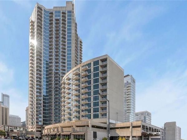 400 W Peachtree Street NW, Unit 2413, Atlanta, GA 30308