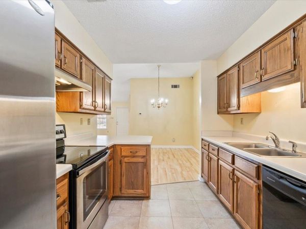 1584 BEAVER TRAIL RD, Memphis, TN 38016